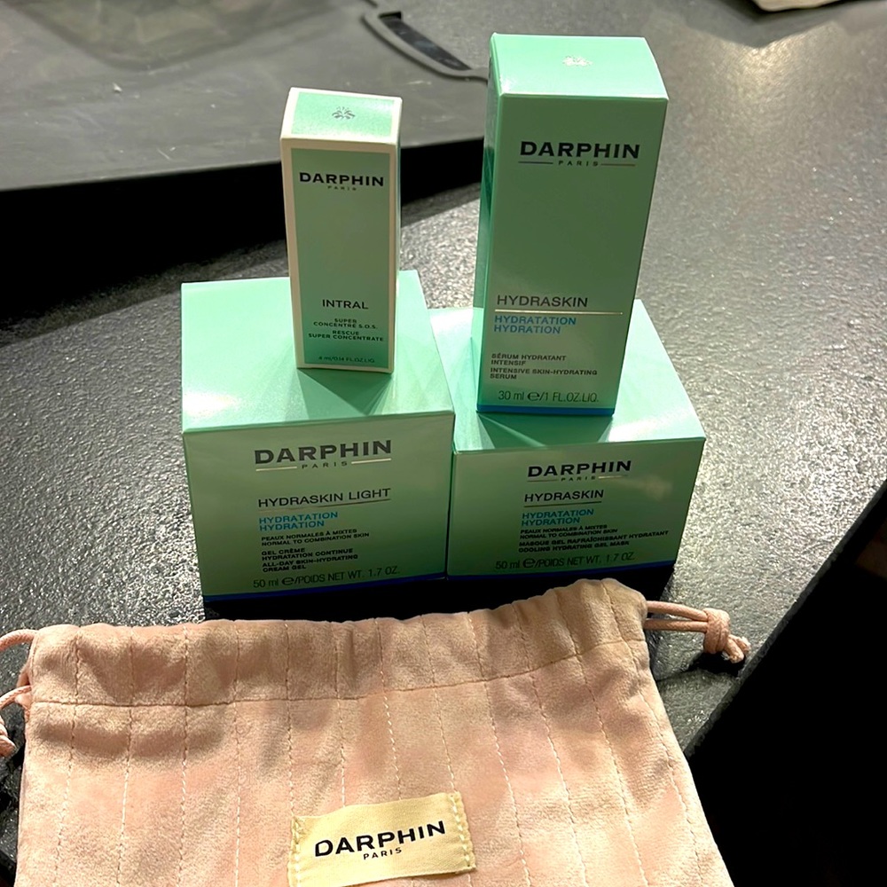 Darphin Paris- new in Box.Hydration line with moisturizer, serum & mask.